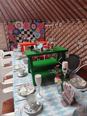 mad-hatters-tea-party-0014